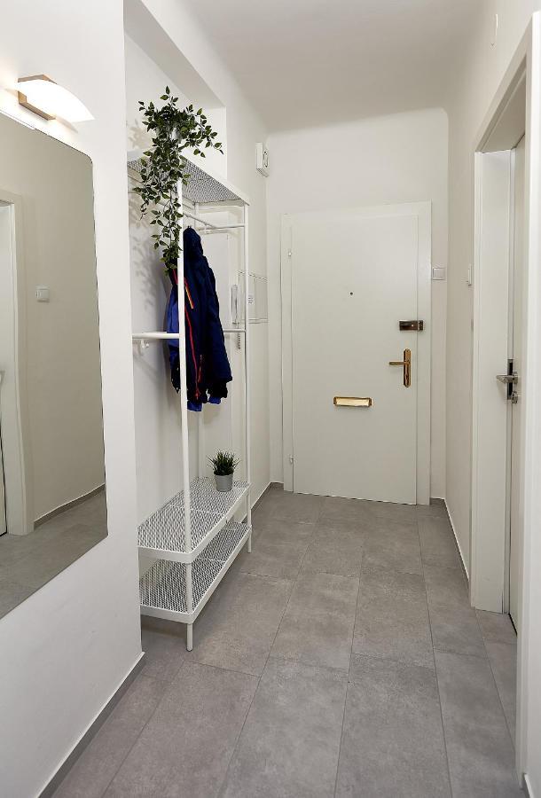גראץ Gemuetliche Wohnung In Zentraler Lage מראה חיצוני תמונה